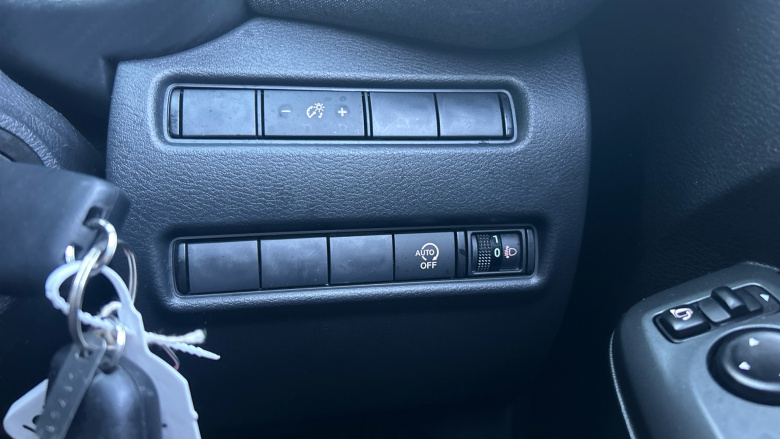 Nissan Juke 1.0 DiG-T Acenta Premium 5dr Petrol Hatchback